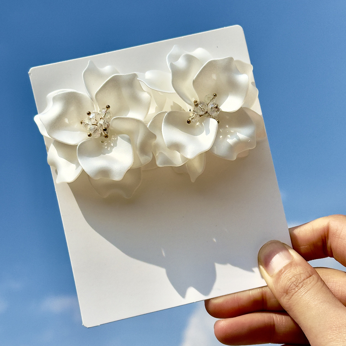 亚马逊跨境清新甜美彩色树脂花瓣花朵耳钉气质多巴胺 耳环耳饰女详情33