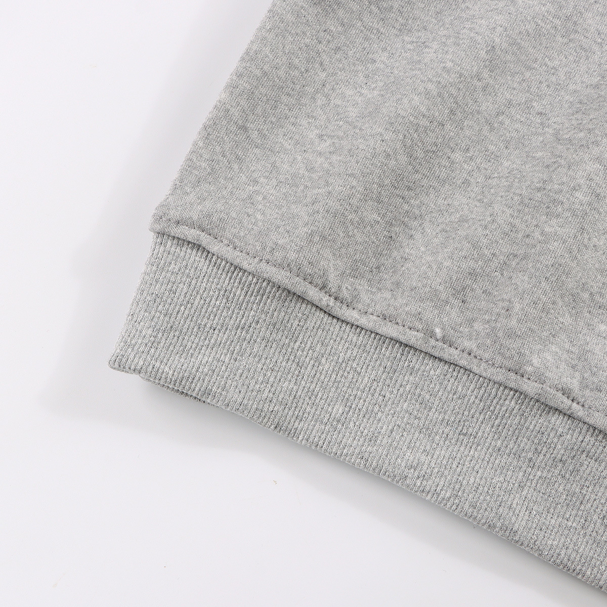 2025新款男童春季字母印花卫衣套装宝宝洋气拼袖春装运动休闲服详情4