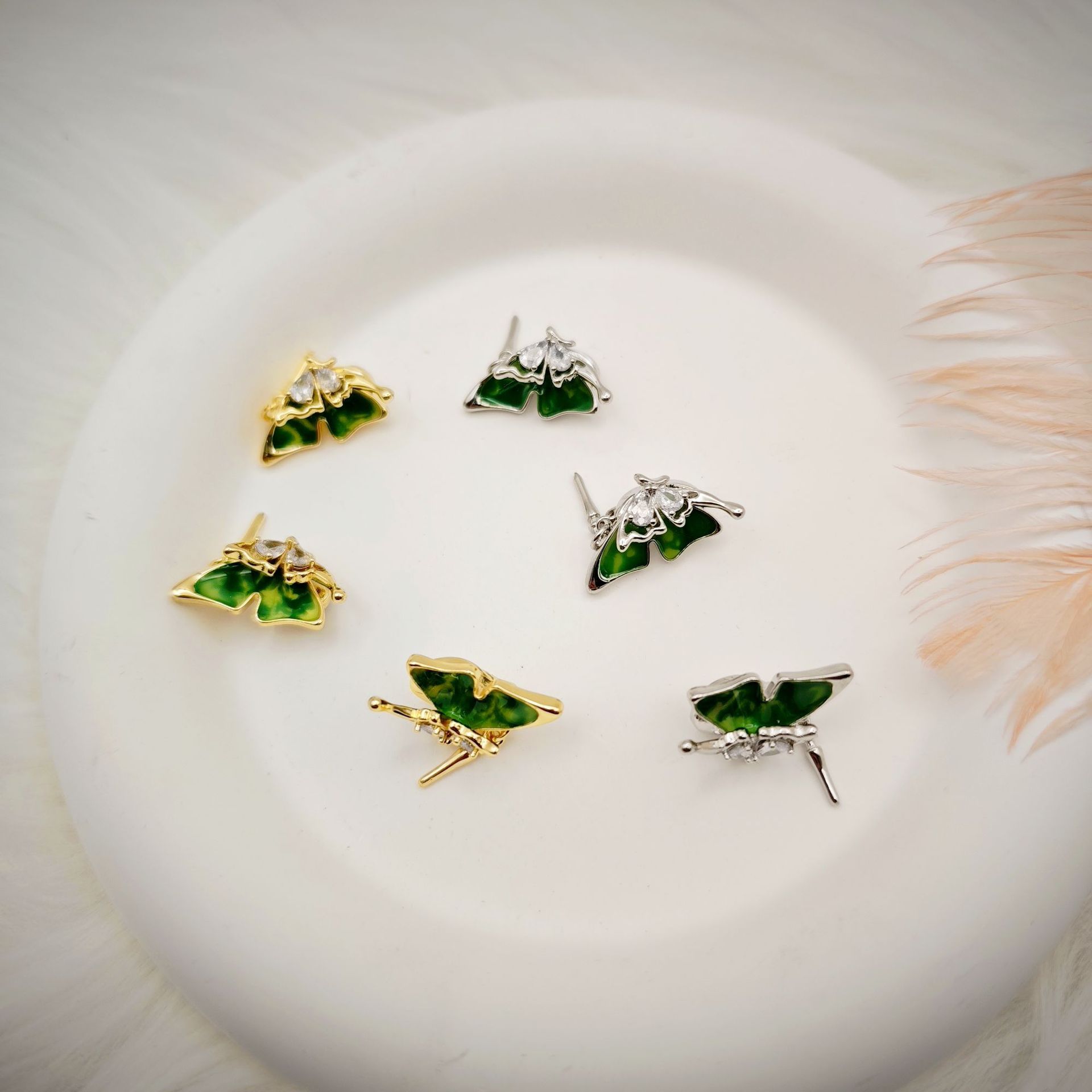 Pearl necklace buckle, oil drip butterfly style, micro-inlaid inlaid gold coin buckle, press buckle, connecting buckle, sweater chain, diy jewelry accessories pic 3