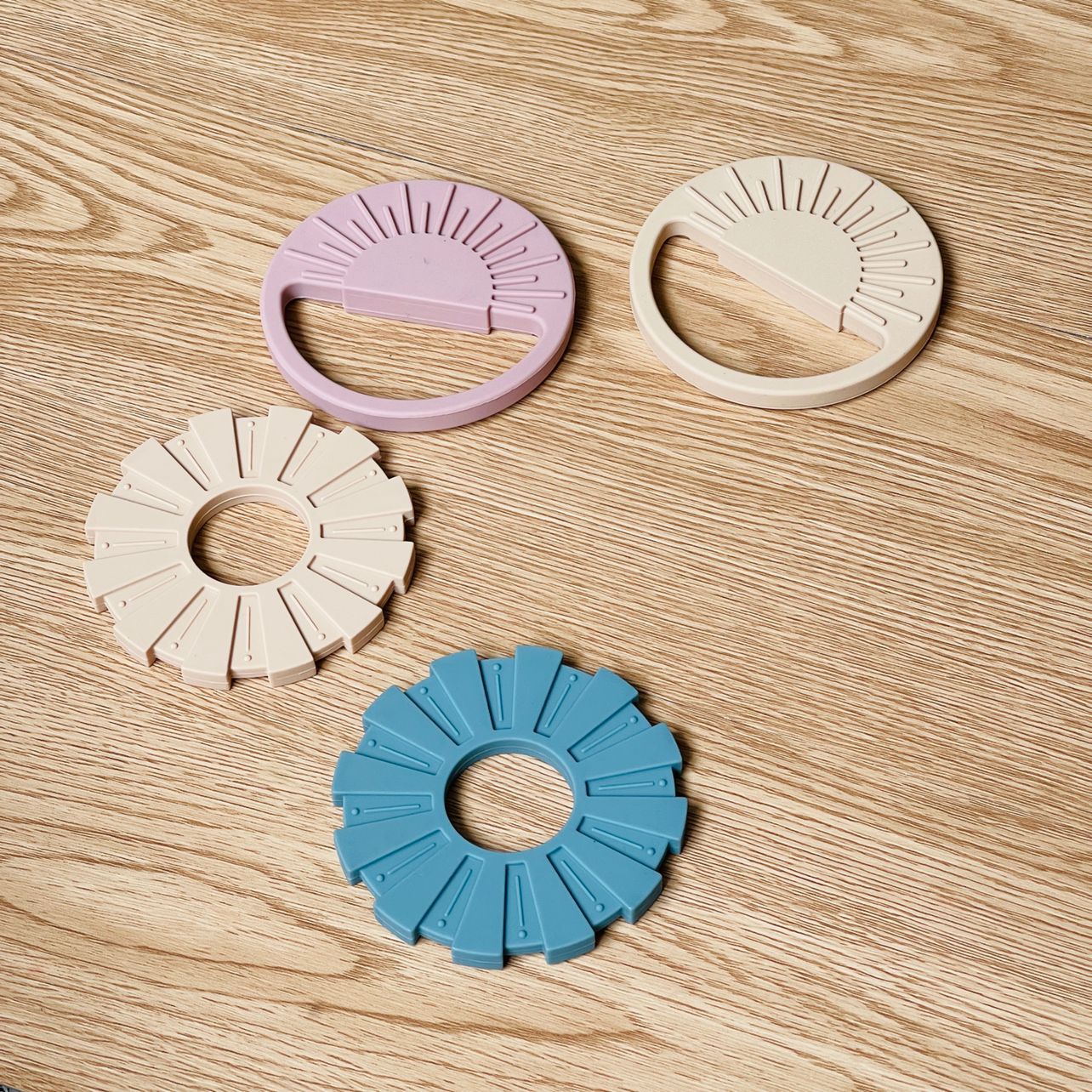 母婴用品婴儿牙胶摇铃硅胶牙胶儿童磨牙棒牙齿训练器宝宝咬胶详情5