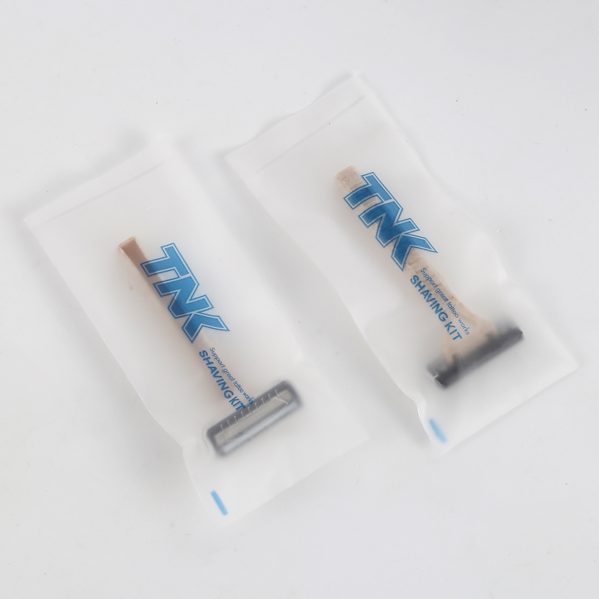 Cross-border TNK disposable skin knife, three-row blade anti-scratch triangular area hair removal knife, disposable tattoo tool pic 4
