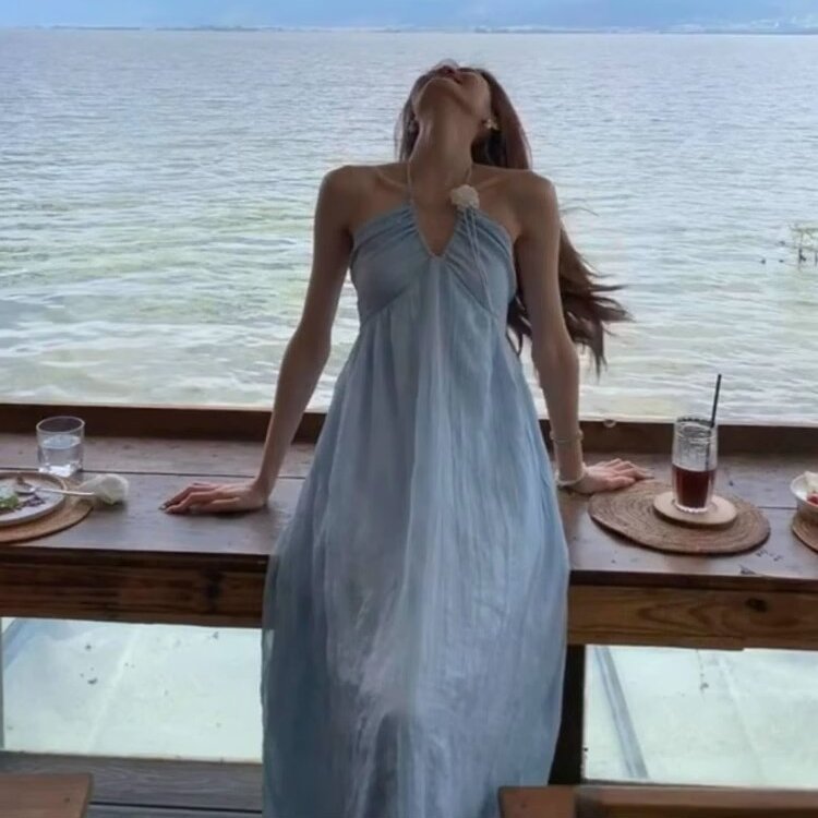 海边穿搭度假风浅蓝色吊带裙海岛连衣裙氛围感女裙露背长裙详情35