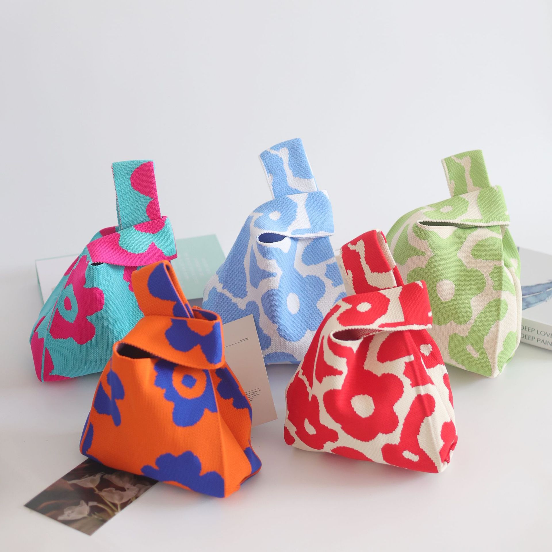 韩版针织包手提包水桶包托特包百搭编织包可爱笑脸系简约伴手礼详情5