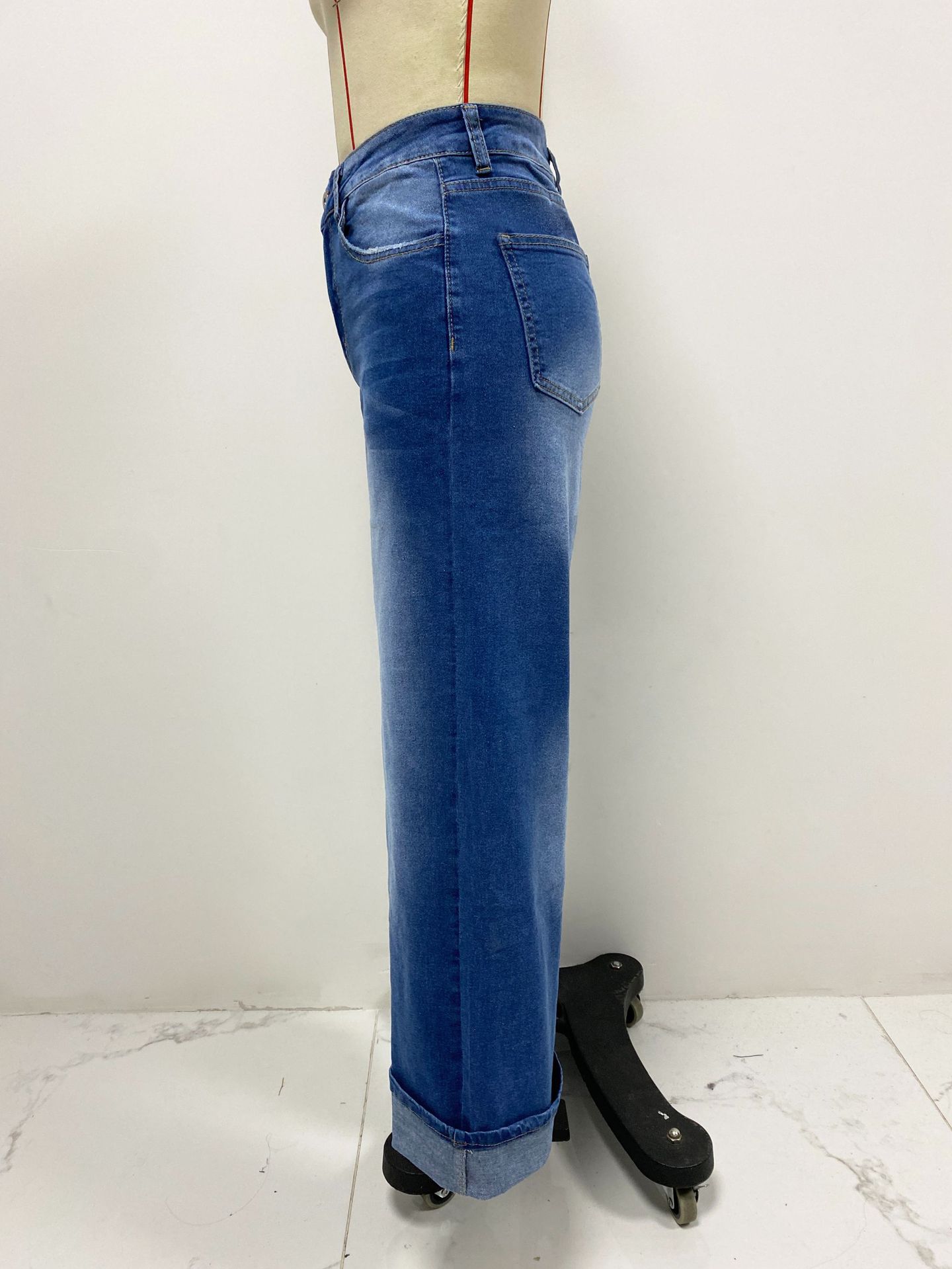 Spring 2025 new cross-border fashion high-waisted, rolled-up straight-leg jeans for women and casual wide-leg pants from Europe and America pic 6