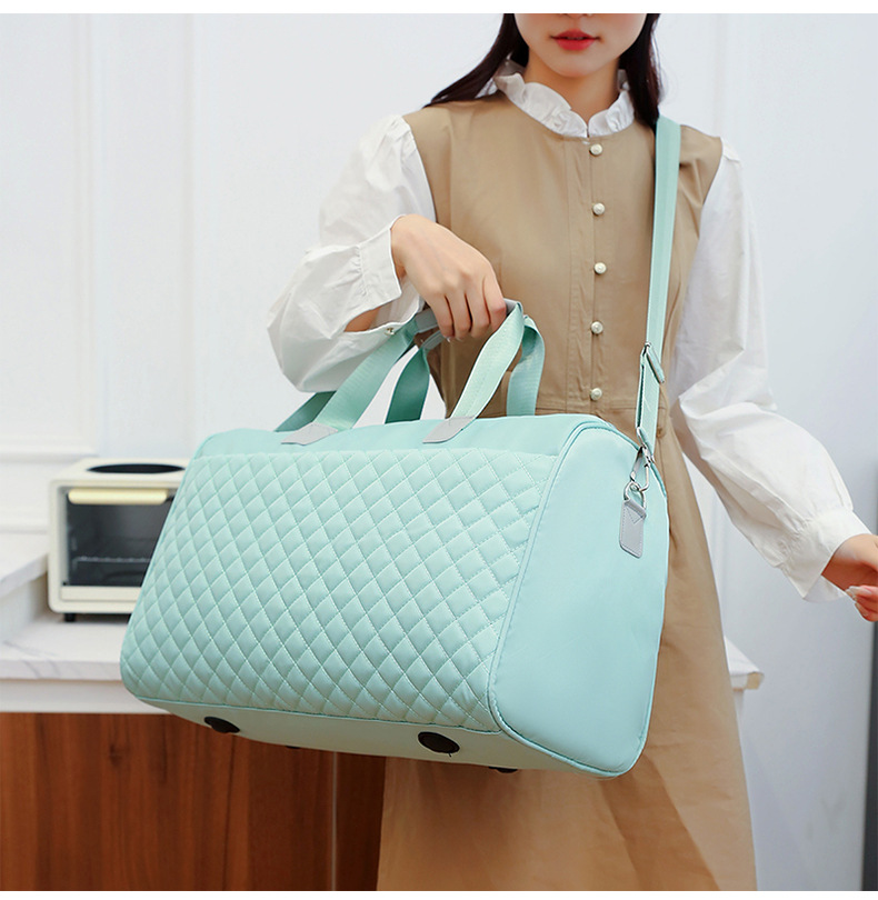 Wholesale of new dry-wet separation crossbody fitness bags, large-capacity yoga bags, sports hand-held short-distance travel storage bags pic 17