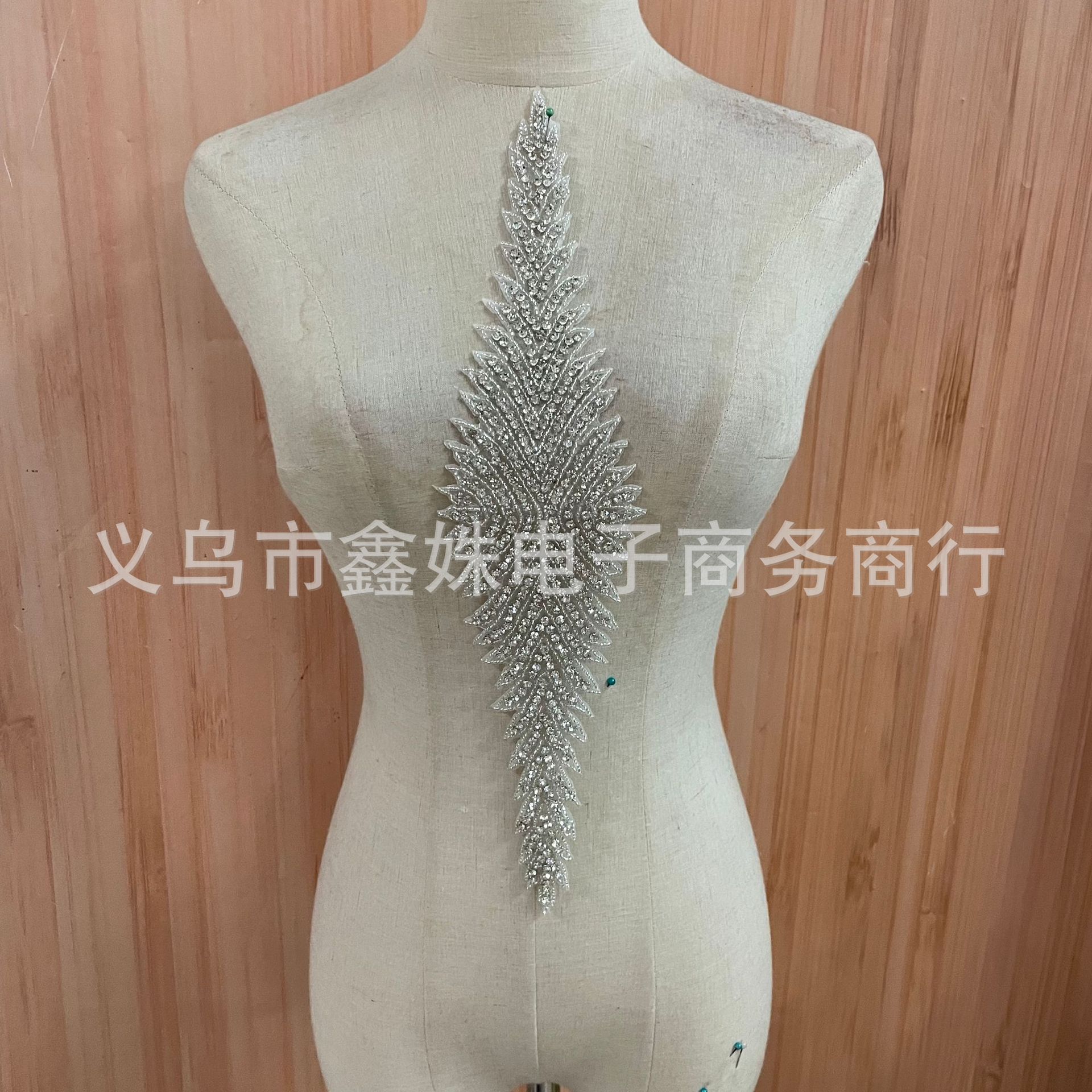 立体水钻胸花饰品 背胶服装辅料贴花详情1