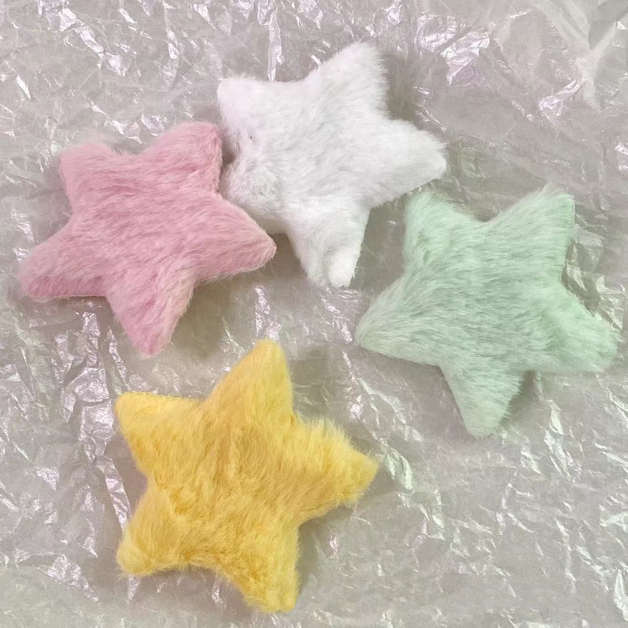 可爱毛绒星星胸针包包挂件鞋扣少女心秋冬颜值别针亚文化配件装饰详情3