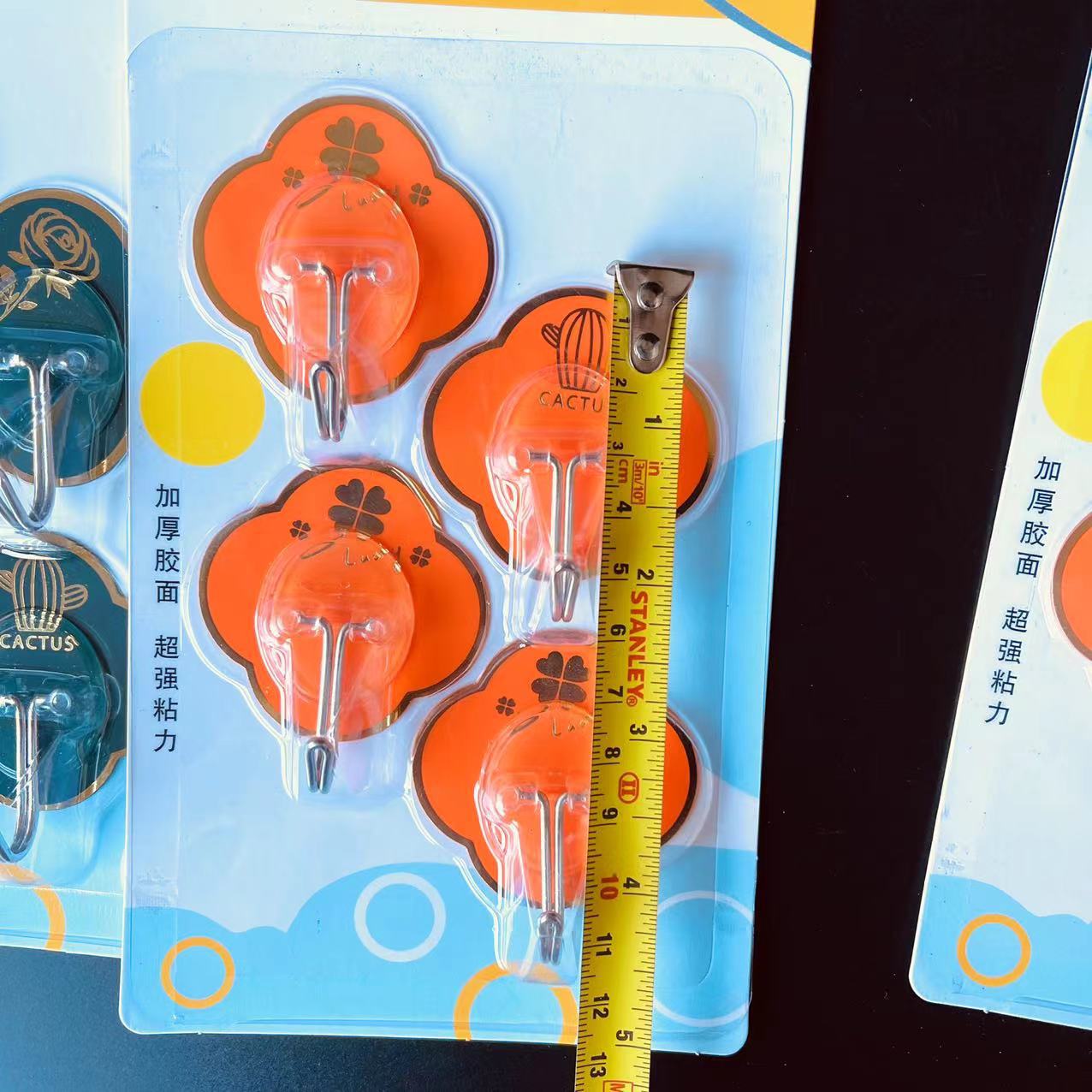 【 Zone 1-3 】 Four-leaf Clover -4 Sticky Hook 260 yuan per piece, 4-leaf Clover coat and hat Hook, Sticky Hook, Household Sticky Hook, Bathroom and Kitchen hook, no need for drilling, 2 yuan supply pic 1