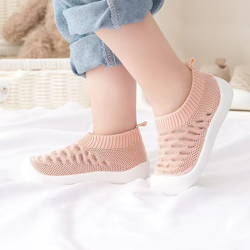 Baby walking shoes with soft soles, fly-woven single mesh, breathable, summer sandals, anti-slip, suitable for children aged 6 months to 3 years pic 9