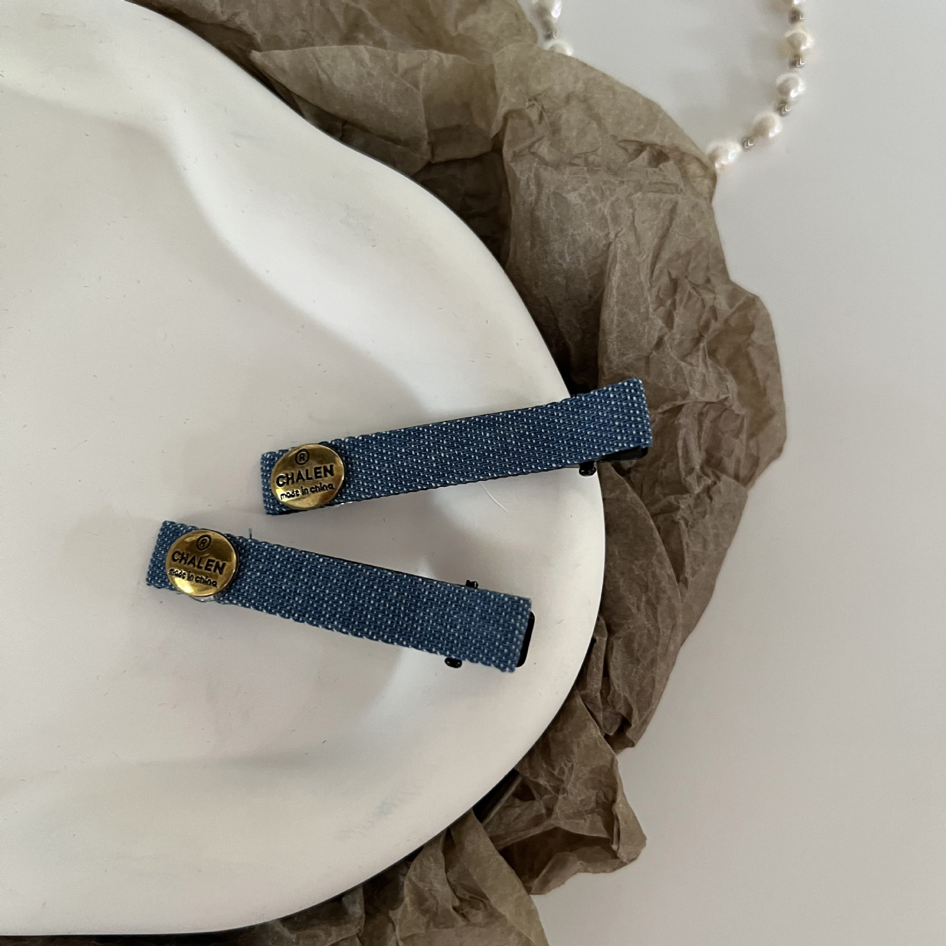 Korean denim gold label hair band and hairpin set, retro and high-end, high top sponge hair band, elegant side clip hair accessory pic 9
