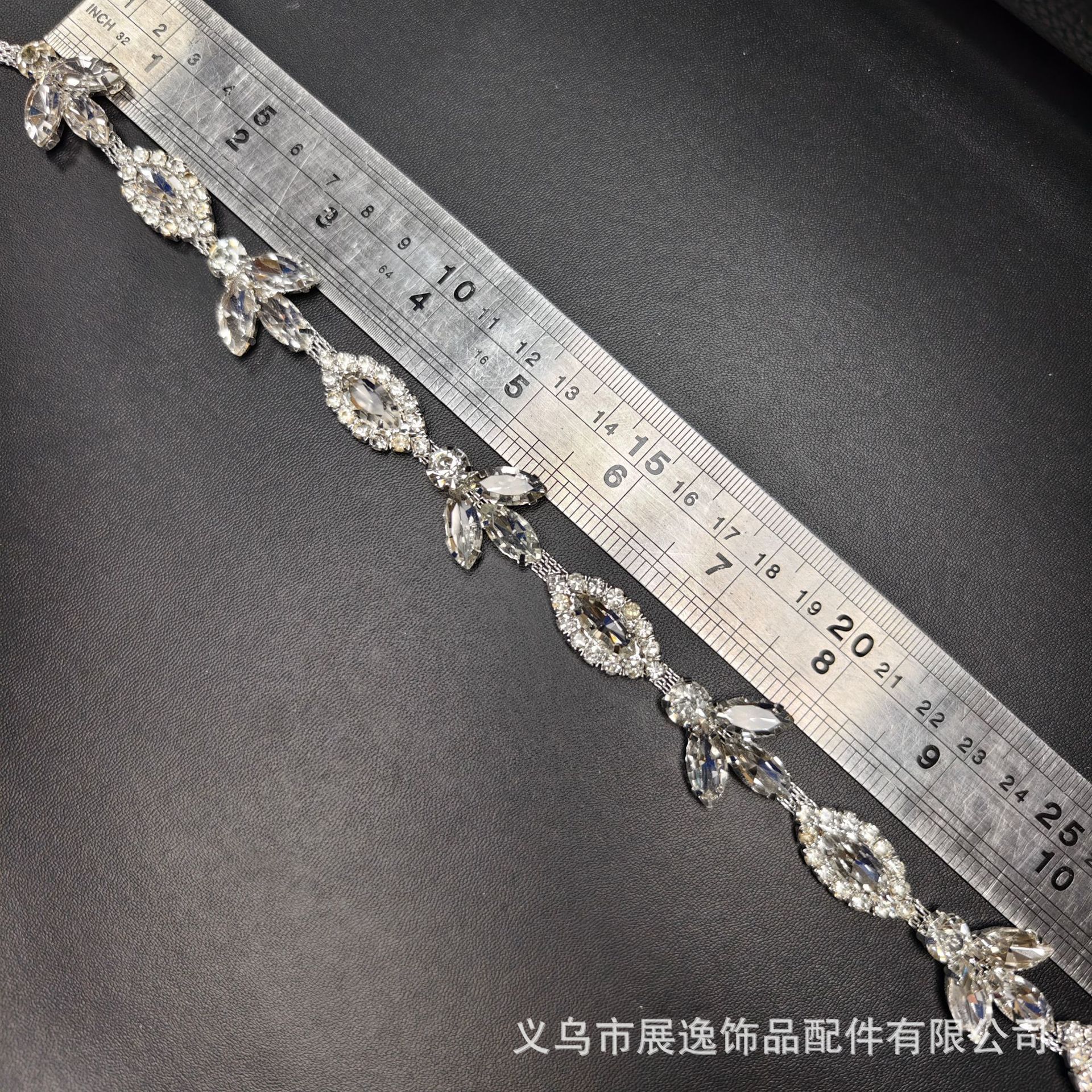 Factory direct sales of glass water diamond code chains, high-end wedding dress, dress, necklaces, clothing chains, accessories and accessories pic 10