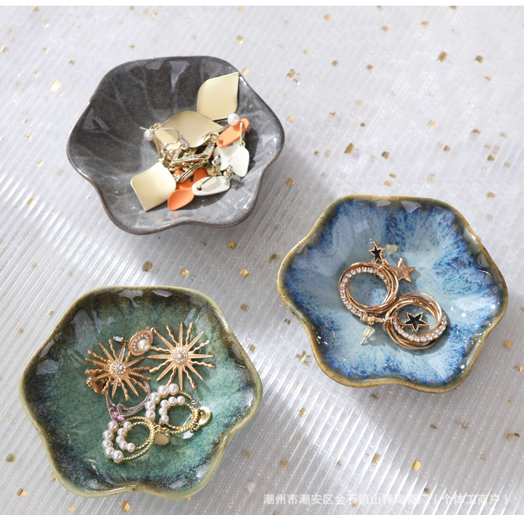 Instagram influencer ceramic plate head accessory display photo prop storage plate Japanese-style glaze sushi sauce plate pic 4