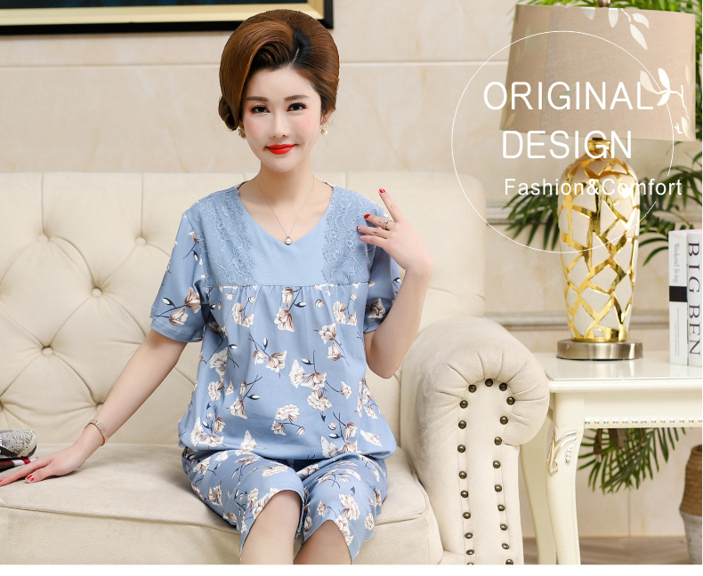 Middle-aged and elderly women wear summer short-sleeved, thin cotton clothes. Middle-aged women wear summer round-neck home clothes. Grandmothers and the elderly pic 12