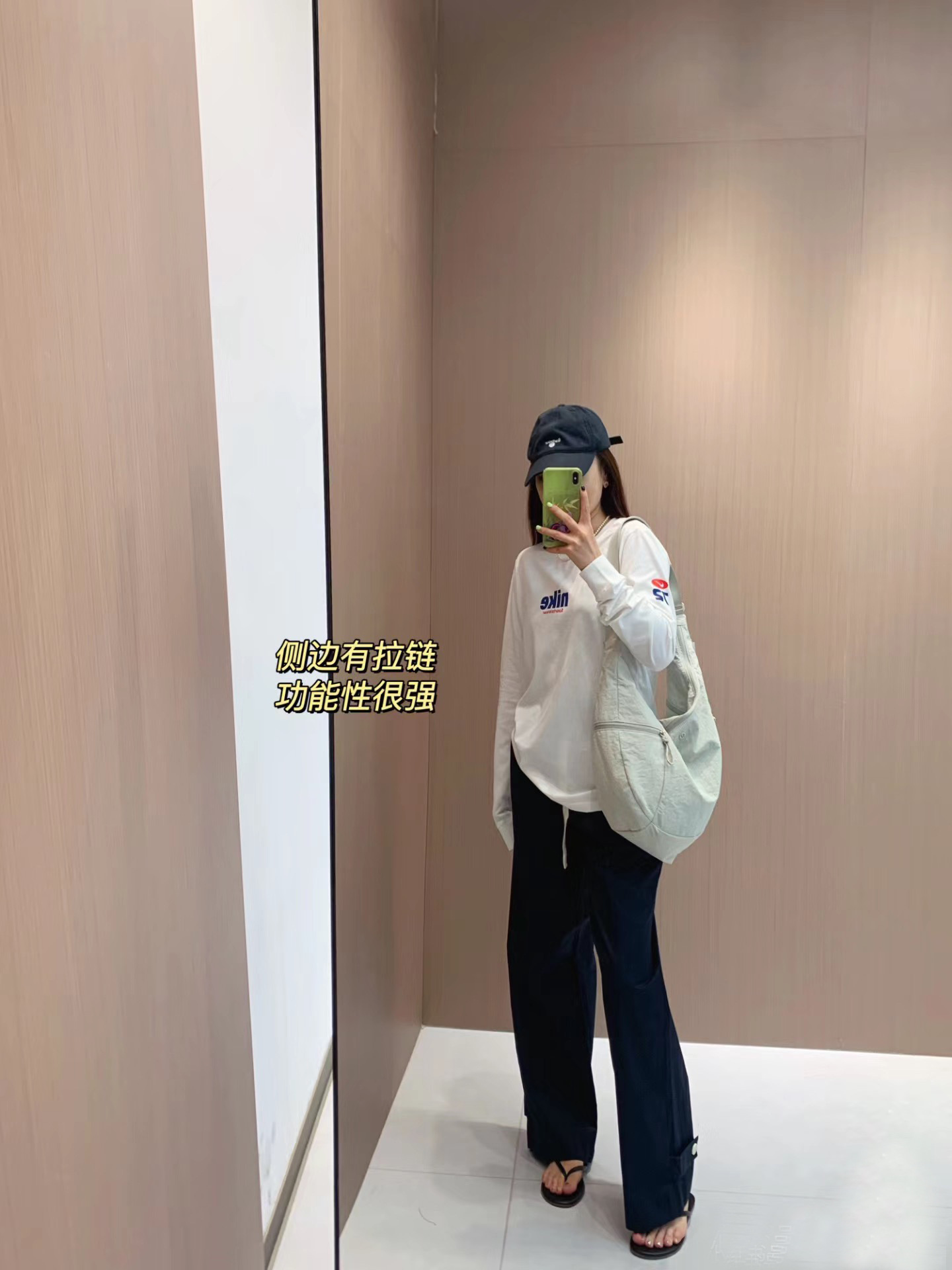 lululemon包大容量休闲百搭13L牛角包月牙包小众女士单肩斜挎包详情33