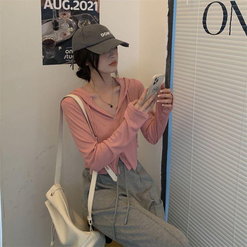 软糯连帽长袖开衫短外套女2023新款秋季懒惰风修身短款打底衫上衣详情28