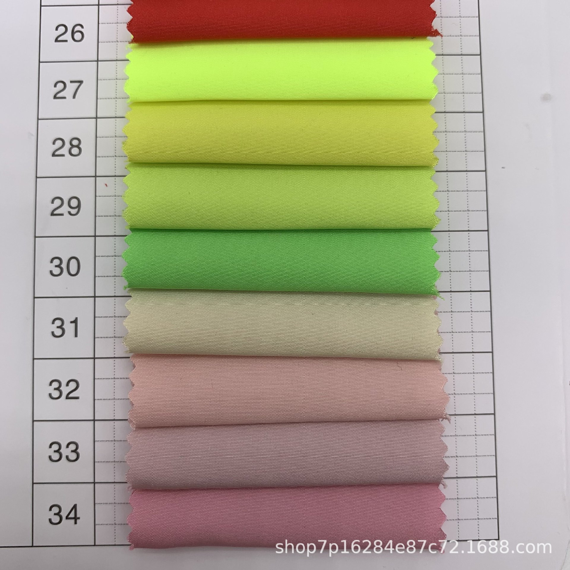 涤纶绒感春亚纺防水面料棉服外套羽绒服帽子箱包帽子手套布料热销详情8