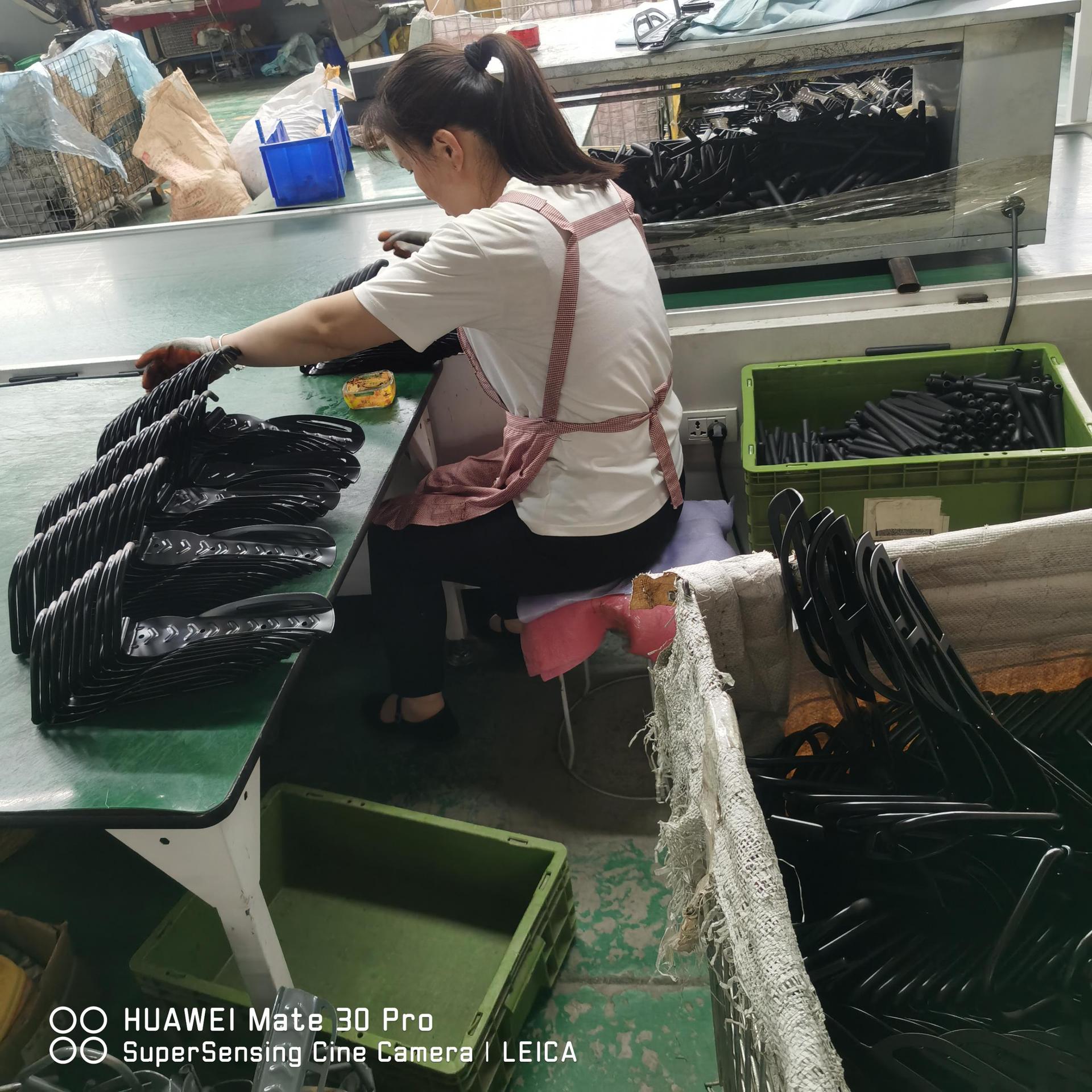 Cross-border bicycle wall fixed hook rack, mountain bike folding hook display rack, road bike parking rack accessories pic 7