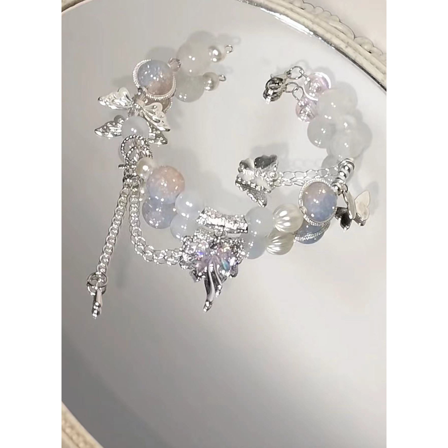 The same style of bursting floral butterfly bracelet as on Xiaohongshu, a new Chinese-style super fairy butterfly bracelet, is a perfect birthday gift for your best friend pic 5