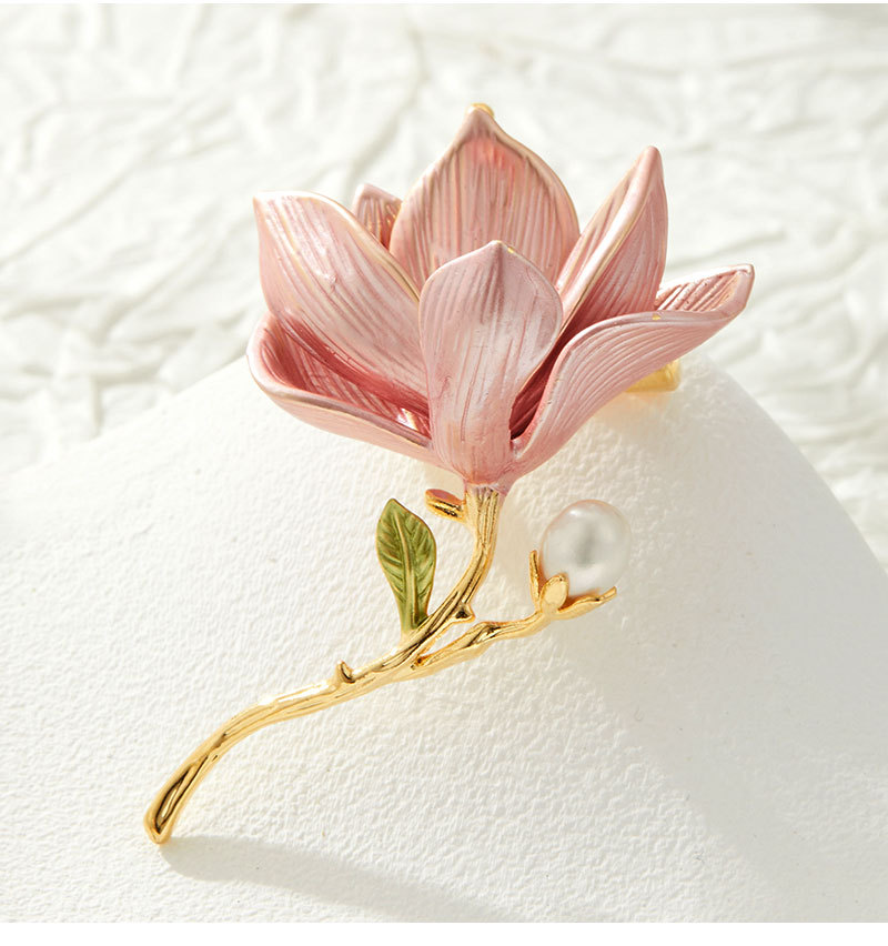 Exquisite pink magnolia flower brooch for women, fashionable and elegant enamel craftsmanship, high-end freshwater pearl brooch, traditional Chinese style brooch pic 18