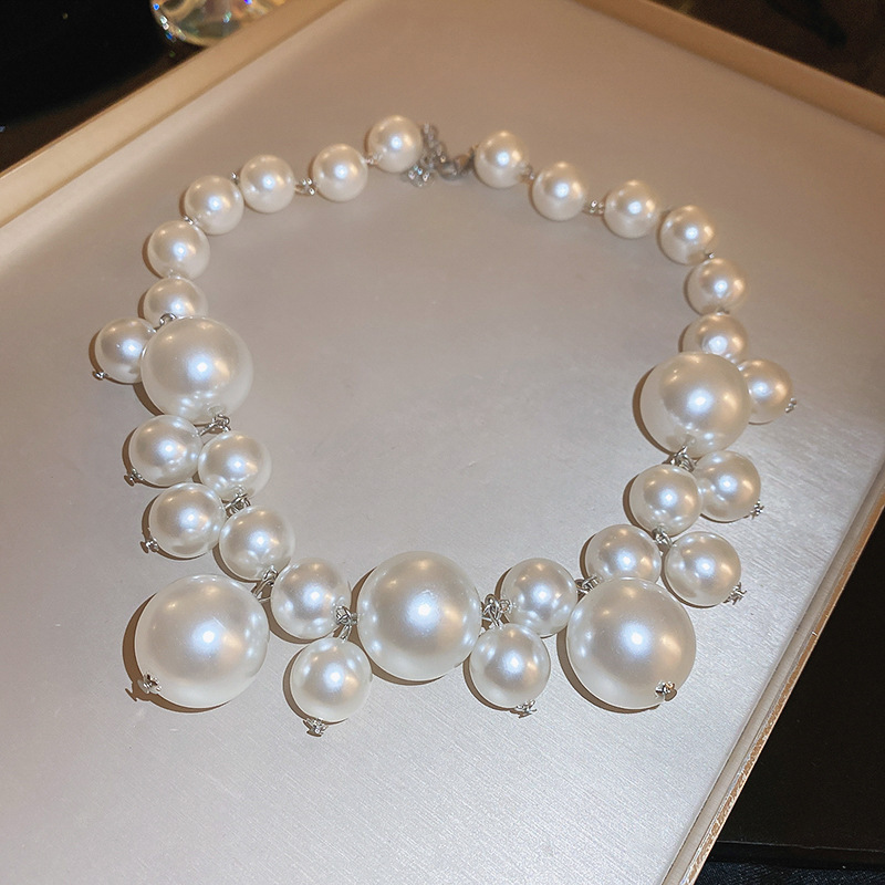 Irregular long pearl necklace, French light luxury style, sweater chain, niche simple and high-end necklace wholesale for women pic 41