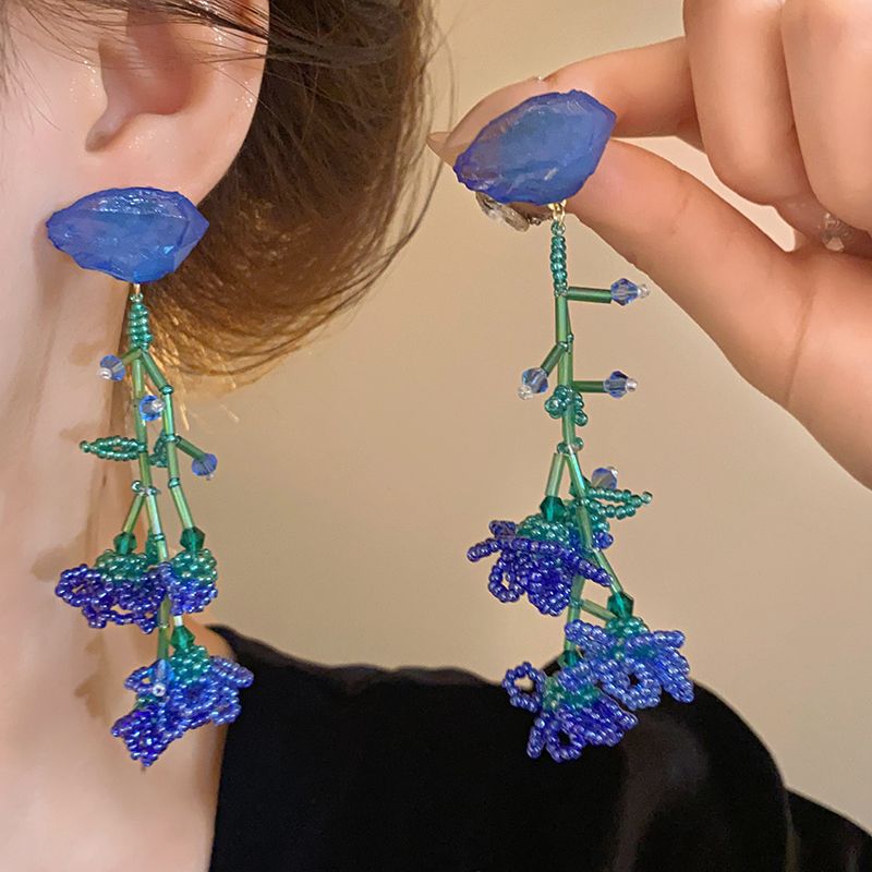 Silver needle Yiwu accessories wholesale, street stall, night market supply, live-streaming bestsellers, Xiaohongshu ear stud accessories factory, female pic 15