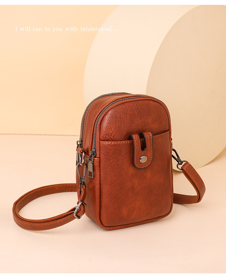 软皮女包2025新款软皮手机包时尚简约高级感单肩斜挎迷你小包包女详情13