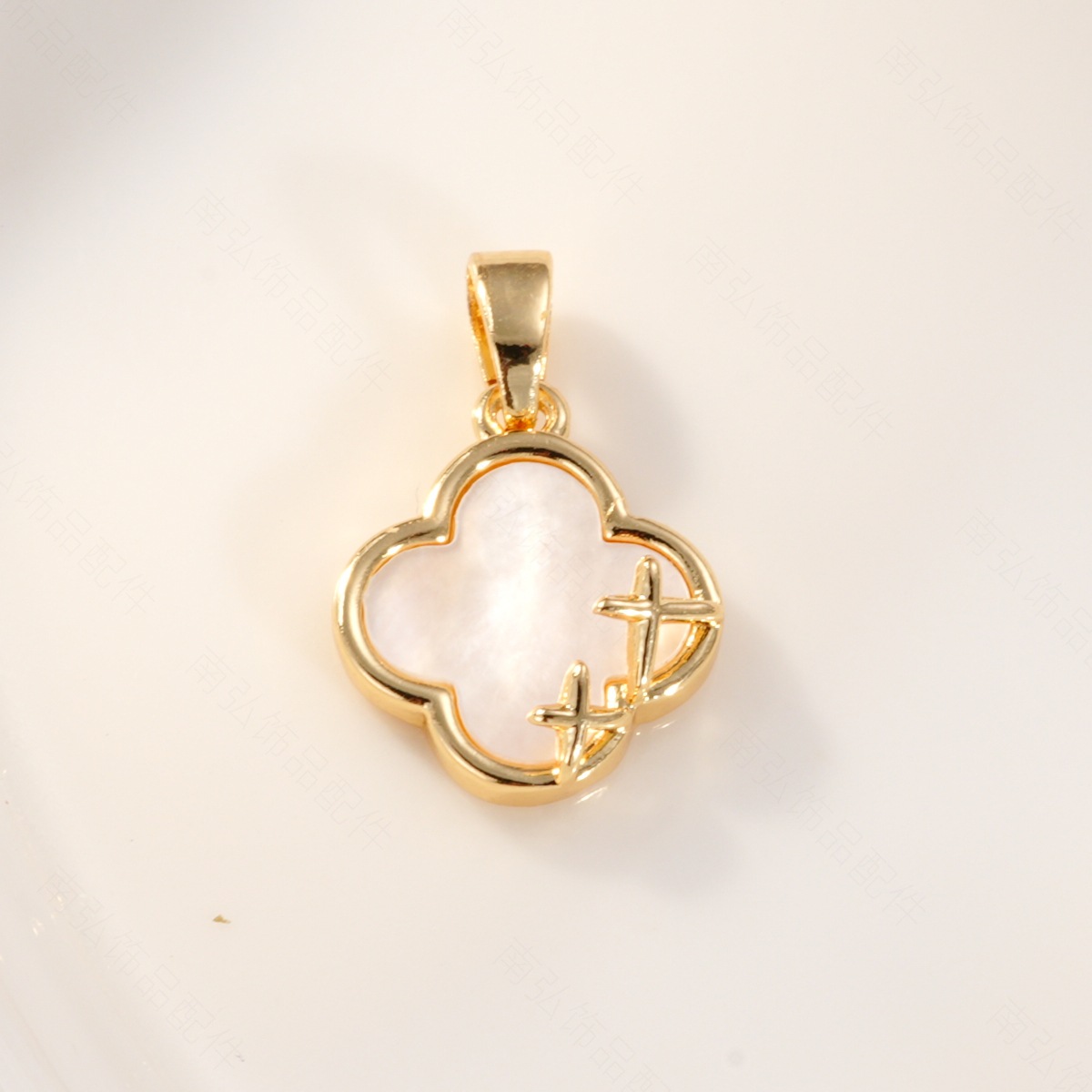 18k copper plated with real gold and inlaid with white shell four-leaf clover pendant, color retention and high-end style, DIY jewelry and necklace clasp pic 10