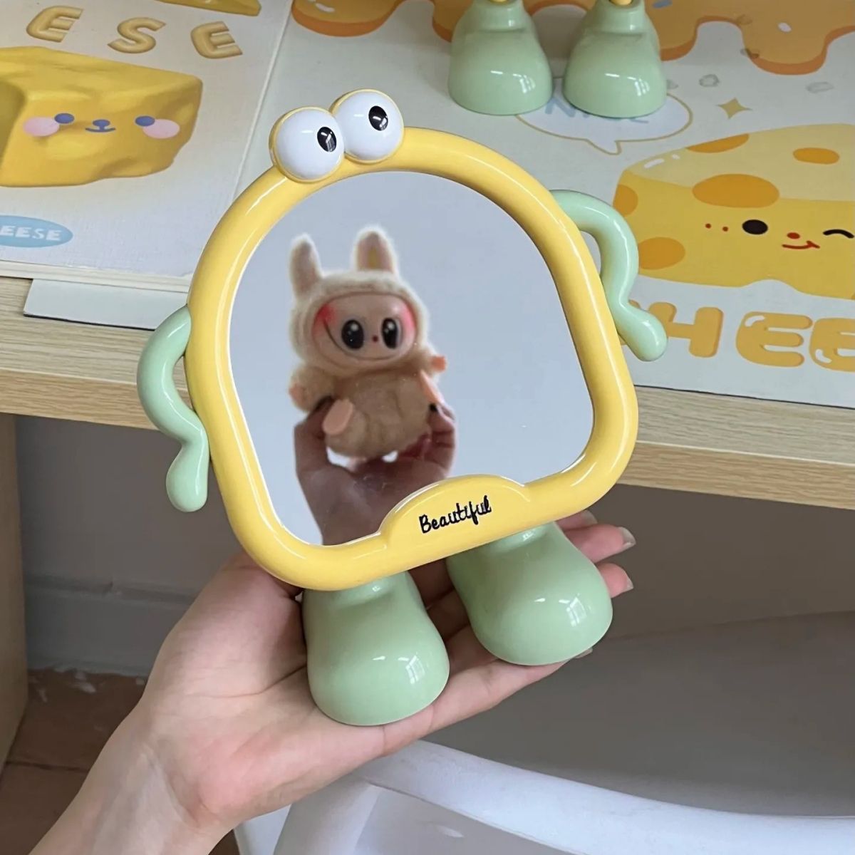 学生宿舍桌面化妆镜可爱卡通小镜子高清办公室台式可立梳屏齐镜子详情8