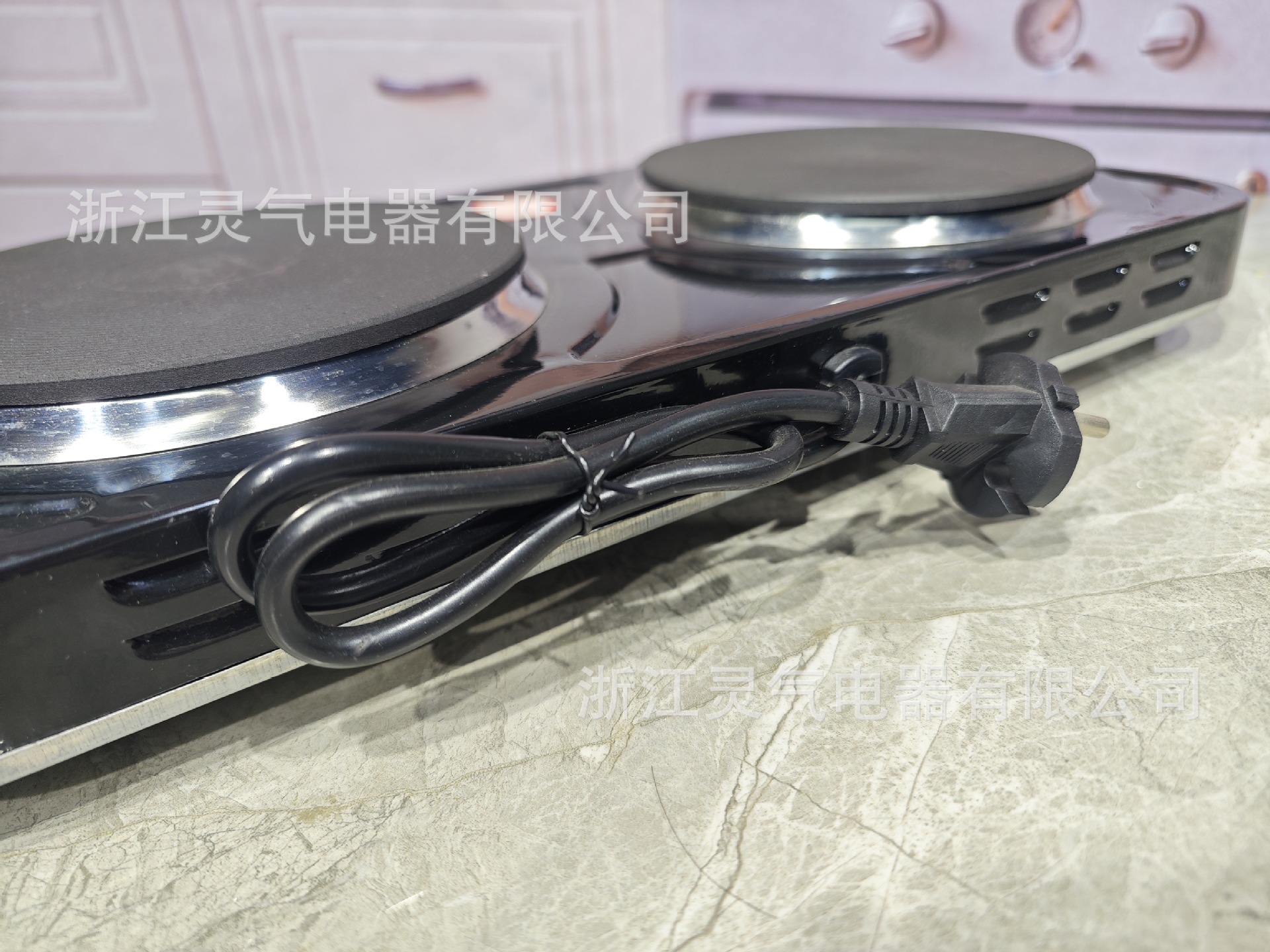 REKI 跨境 ELECTRIC STOVE 2000 w 野餐户外便携式双灶盘式电热炉详情8