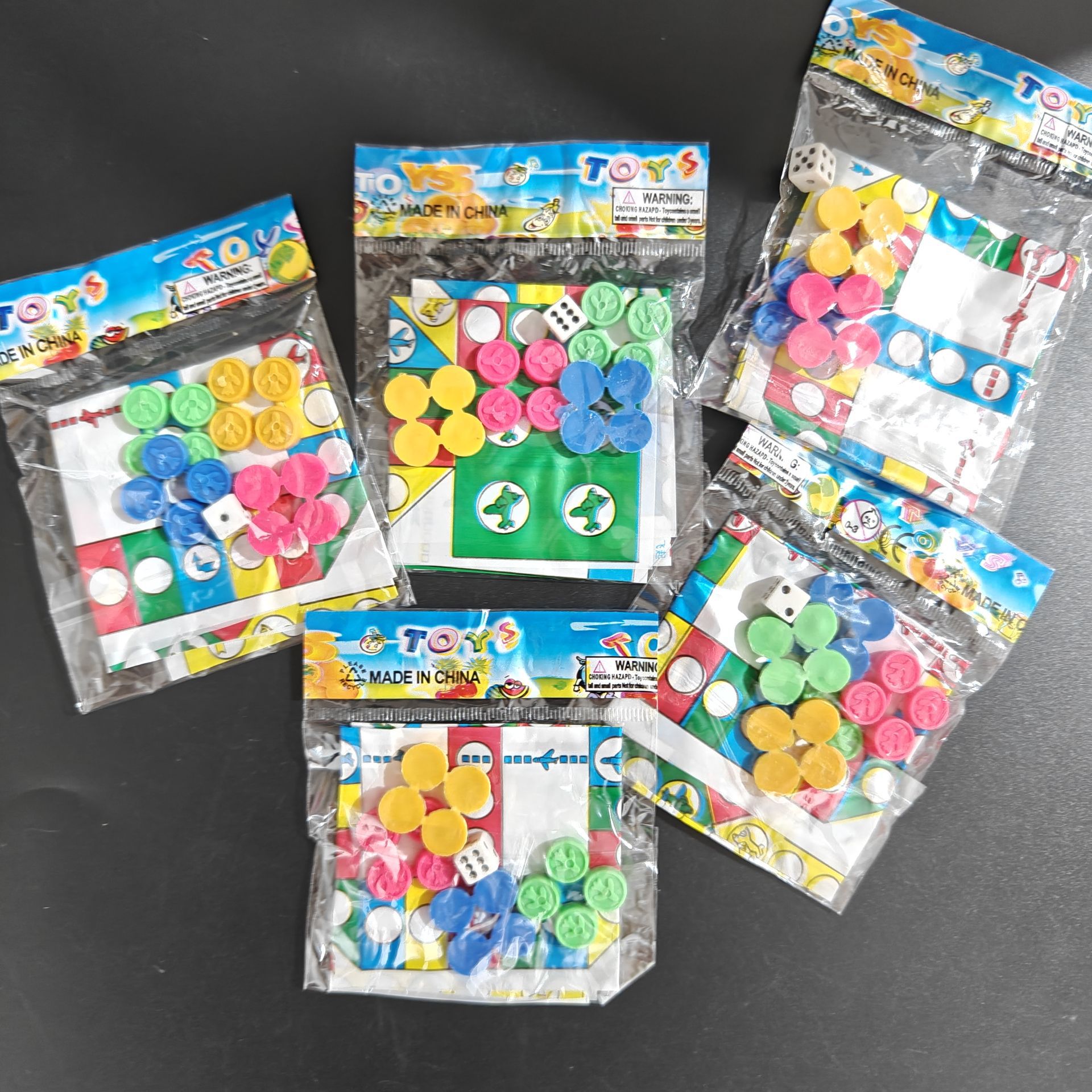 【3-1区】迷你飞行棋 5000/箱 迷你飞行棋儿童早教益智棋幼儿园活动互动棋地摊玩具1元批发详情5