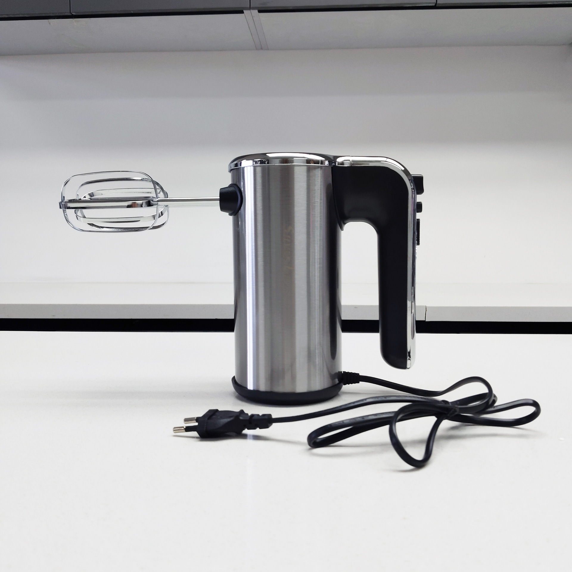 Cross-border foreign trade British and European standard electric stainless steel mixer, dough mixer, chef cream mixer, electric egg beater Z209 pic 4