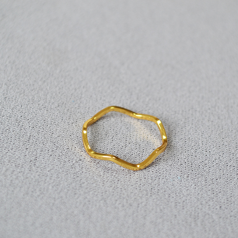 日韩简约素圈波浪曲线黄铜镀金INS风纤细叠带时尚个性戒指食指戒详情15