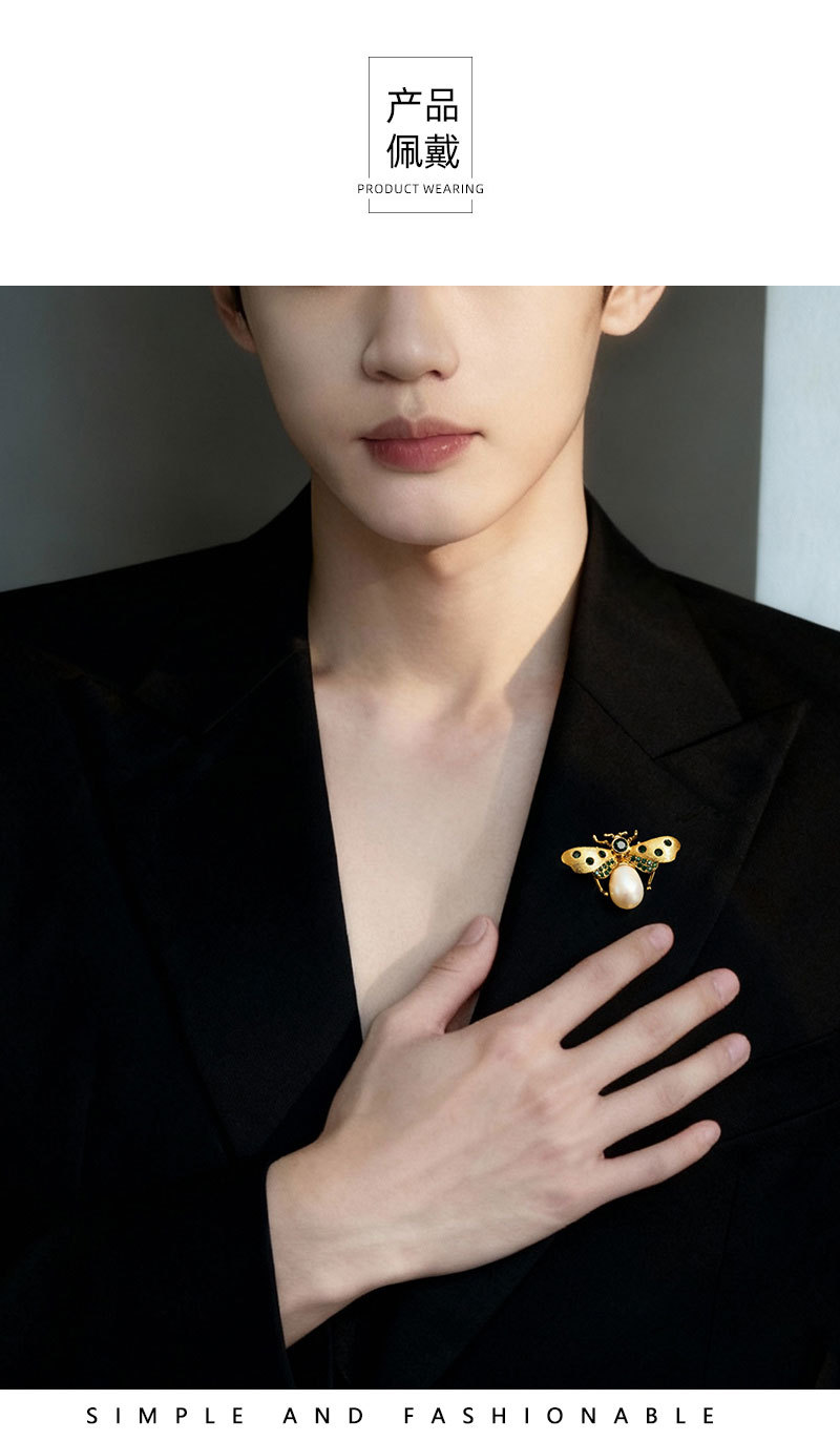 Dynamic and high-end brushed gold bee brooch, copper alloy, real gold electroplated, slightly inlaid zircon freshwater pearl brooch pic 7