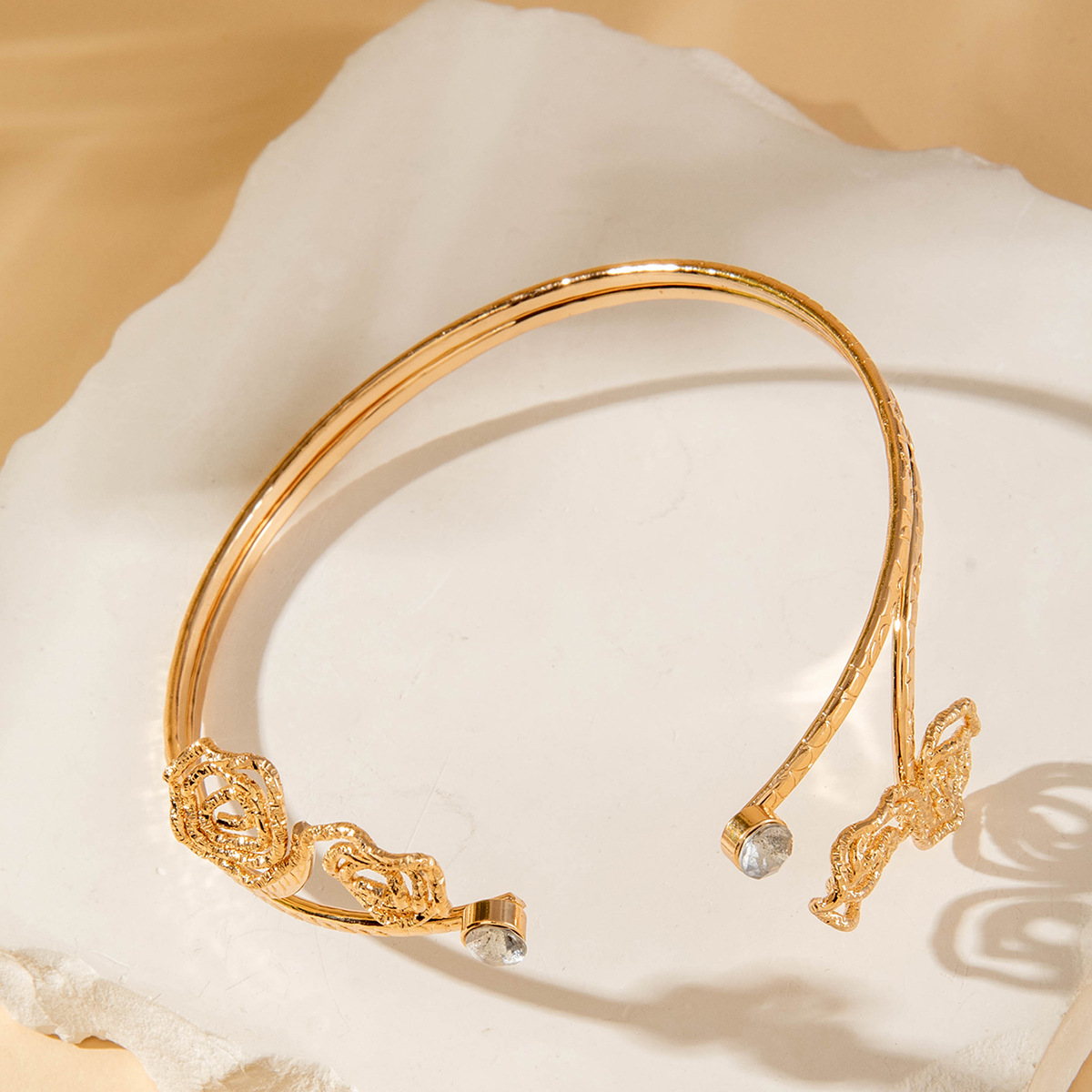 亚马逊跨境个性冷淡风海星手臂镯线条计感蝴蝶环形开口臂镯女详情84