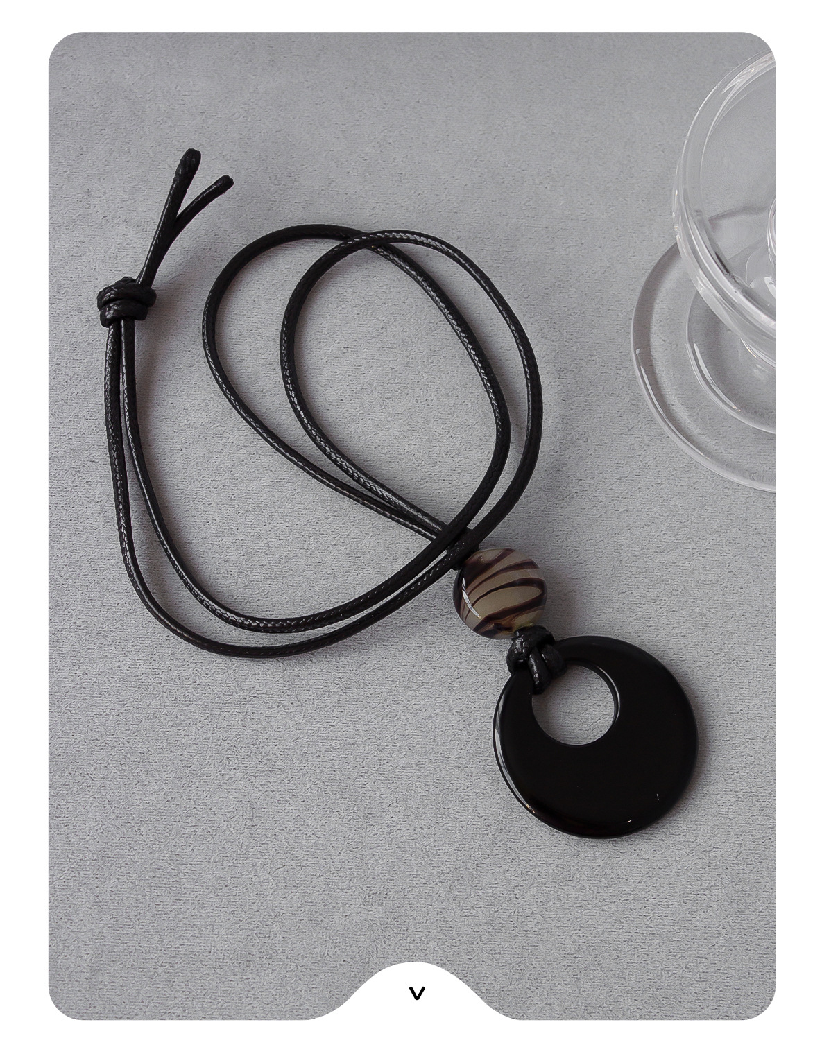 琉璃圆环吊坠 新中式简约高级感黑绳长款毛衣链平安扣吊坠项链详情9