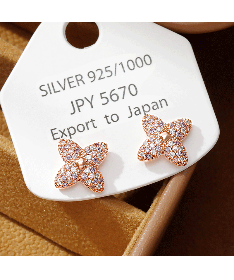 Hyacinth925 agujas de plata atmosférico premium sense ligeros pendientes de lujo de alta calidad circonitas micro incrustaciones triples flores de cuatro hojas pendientes mujer pic 4
