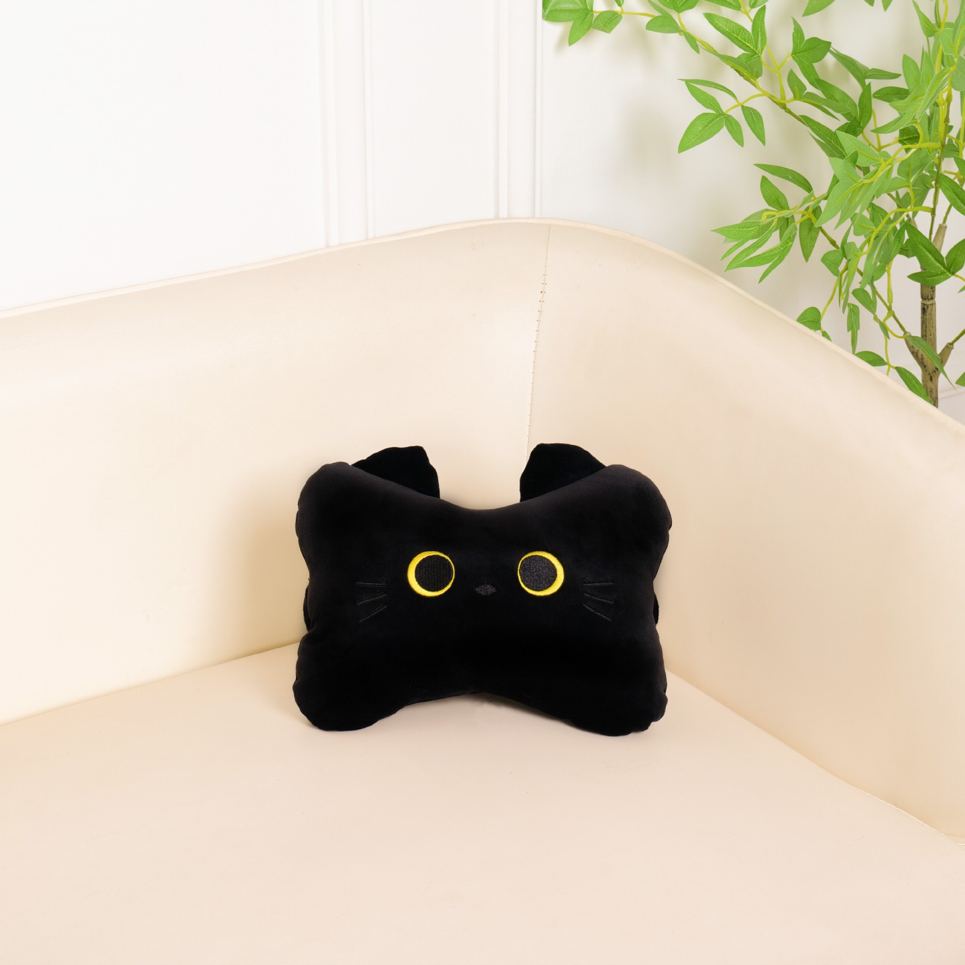 The popular black cat U-shaped pillow car headrest is black and cute. The cute cat question mark pillow eye mask bag is highly recommended on Xiaohongshu pic 18