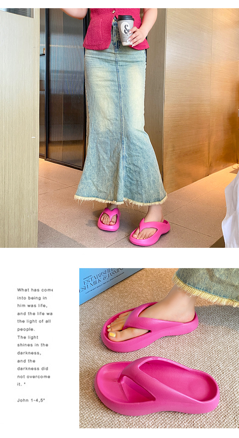 Ladies can wear the new thick-soled anti-slip beach flip-flops with sponge soles for the seaside in summer pic 19