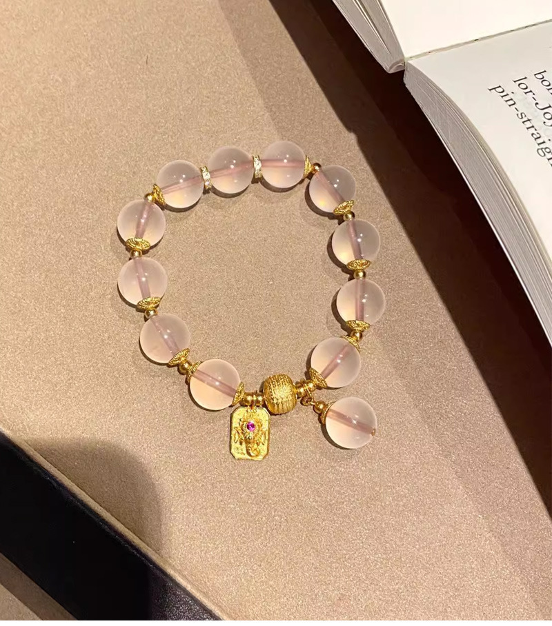 吉象粉水晶手串女手链轻奢小众设计款招财串珠气质网红闺蜜手饰品详情1