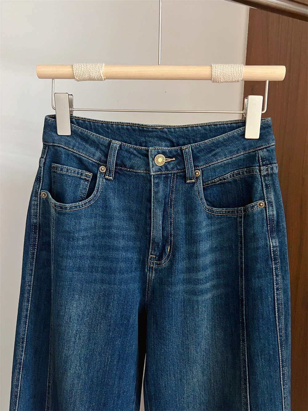 复古时髦高腰斜裁宽松显瘦百搭弹力直筒宽松微喇叭牛仔裤G031612详情13
