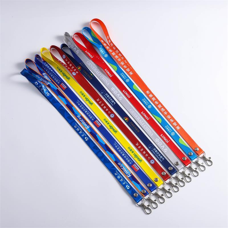 Customized heat transfer name tag lanyards, custom-made ID lanyards, exhibition PVC name tag lanyards, and logo printing from manufacturers pic 3