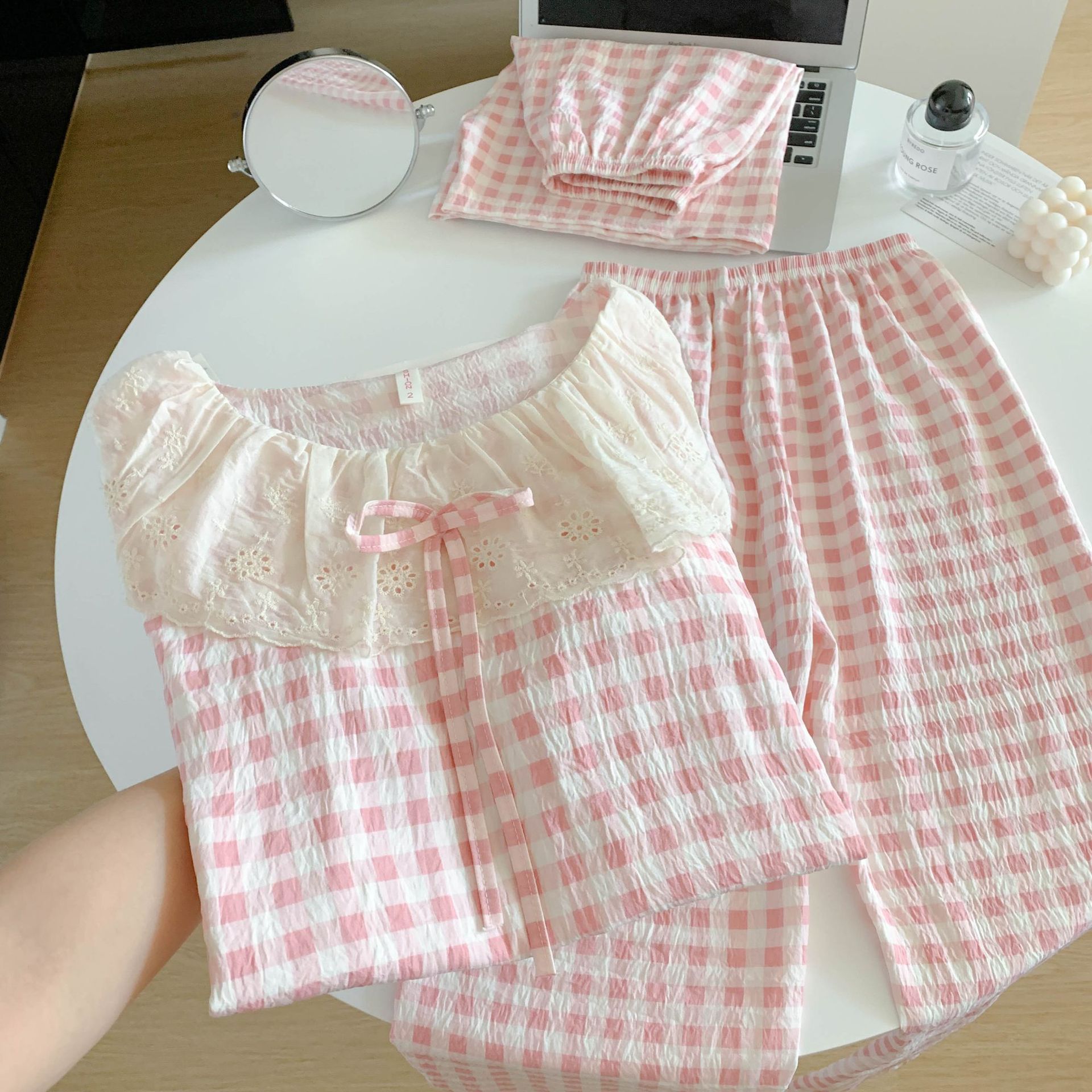 跨境外贸爆款三件套睡衣女短袖短裤长裤甜美大翻领蕾丝花边家居服详情3