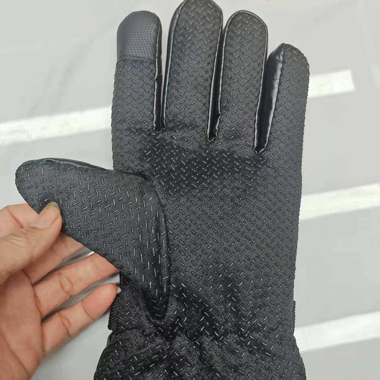 Imitation deerskin sports outdoor fleece gloves for warmth, thickened windproof cycling, winter cotton gloves for cold protection, wholesale from the manufacturer pic 22