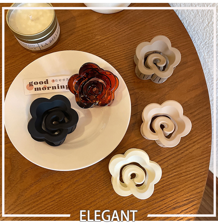 韩国简约气质发夹高级感亚克力花朵抓夹女后脑勺发量多鲨鱼夹批发详情3