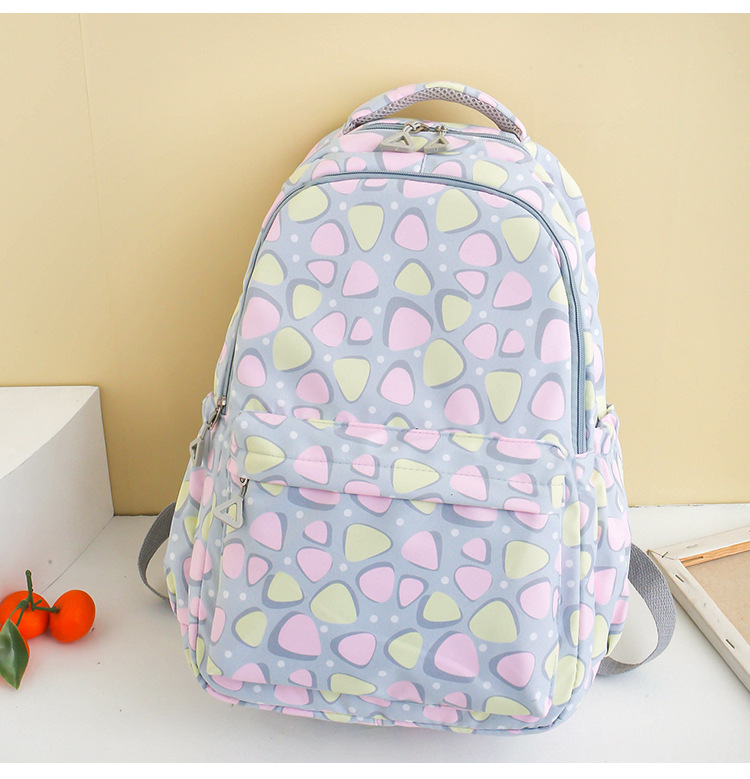 Wholesale of lightweight schoolbags for girls in primary and secondary schools, large-capacity bags for students in grades 3 to 6 on campus, and backpacks for girls pic 8