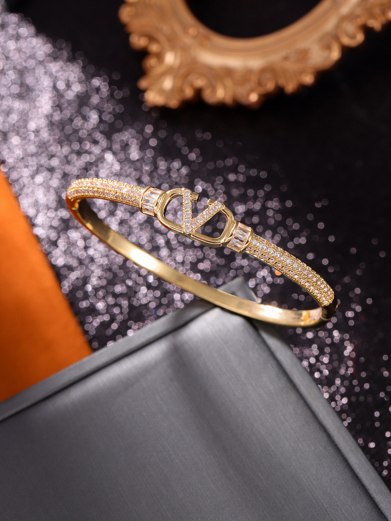 手镯女生高级感 多款式不掉色时尚手环 新品个性ins轻奢手镯批发详情7