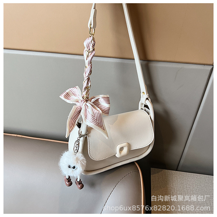 质感小包包2024新款女包春夏流行爆款斜挎包单肩腋下包小方包批发详情12