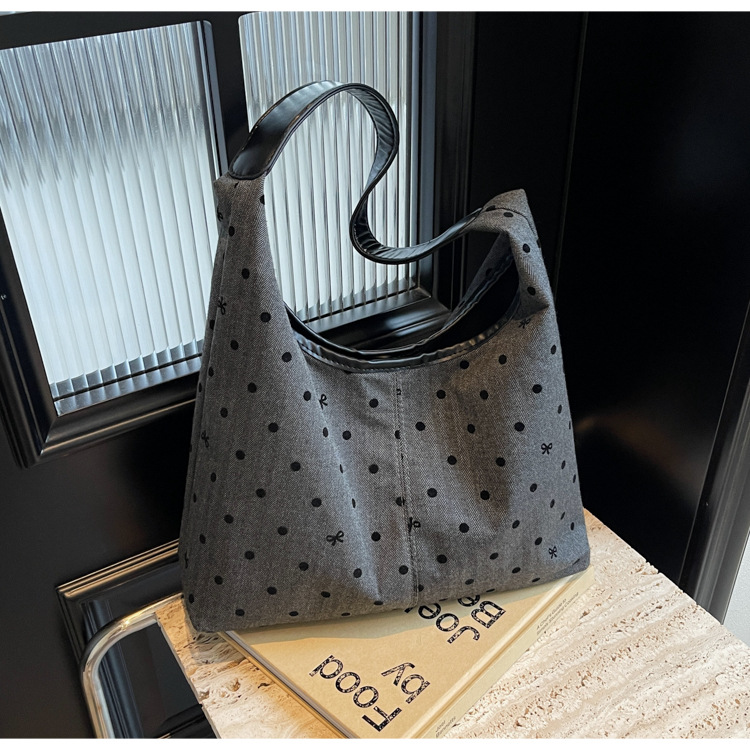 通勤大容量女包新款流行波点单肩包时尚百搭托特水桶包都市斜挎包详情25