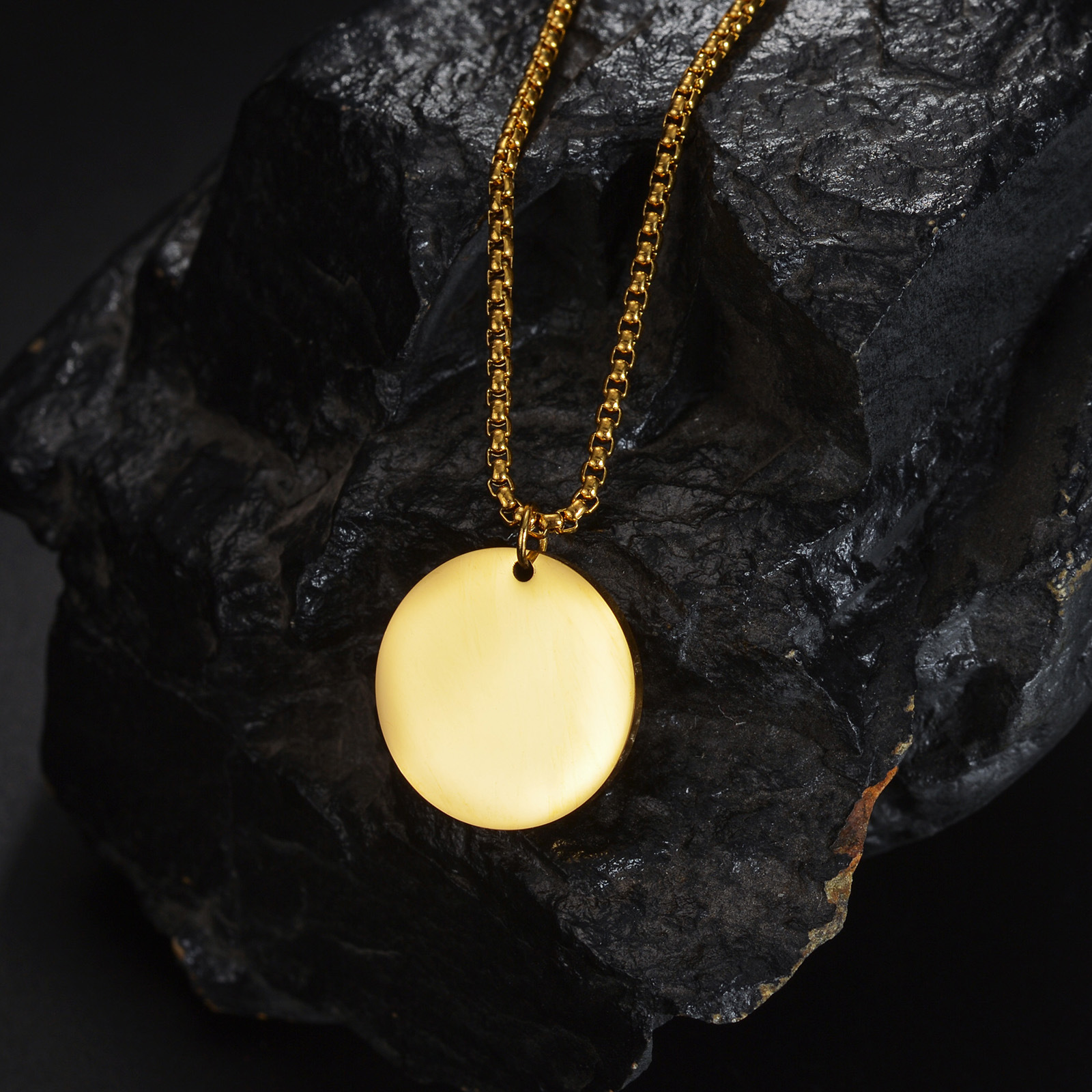 2024 European and American cross-border fashionable and exquisite titanium steel necklace, simple style and trendy stainless steel pendant, can be laser-printed with LOGO pic 6