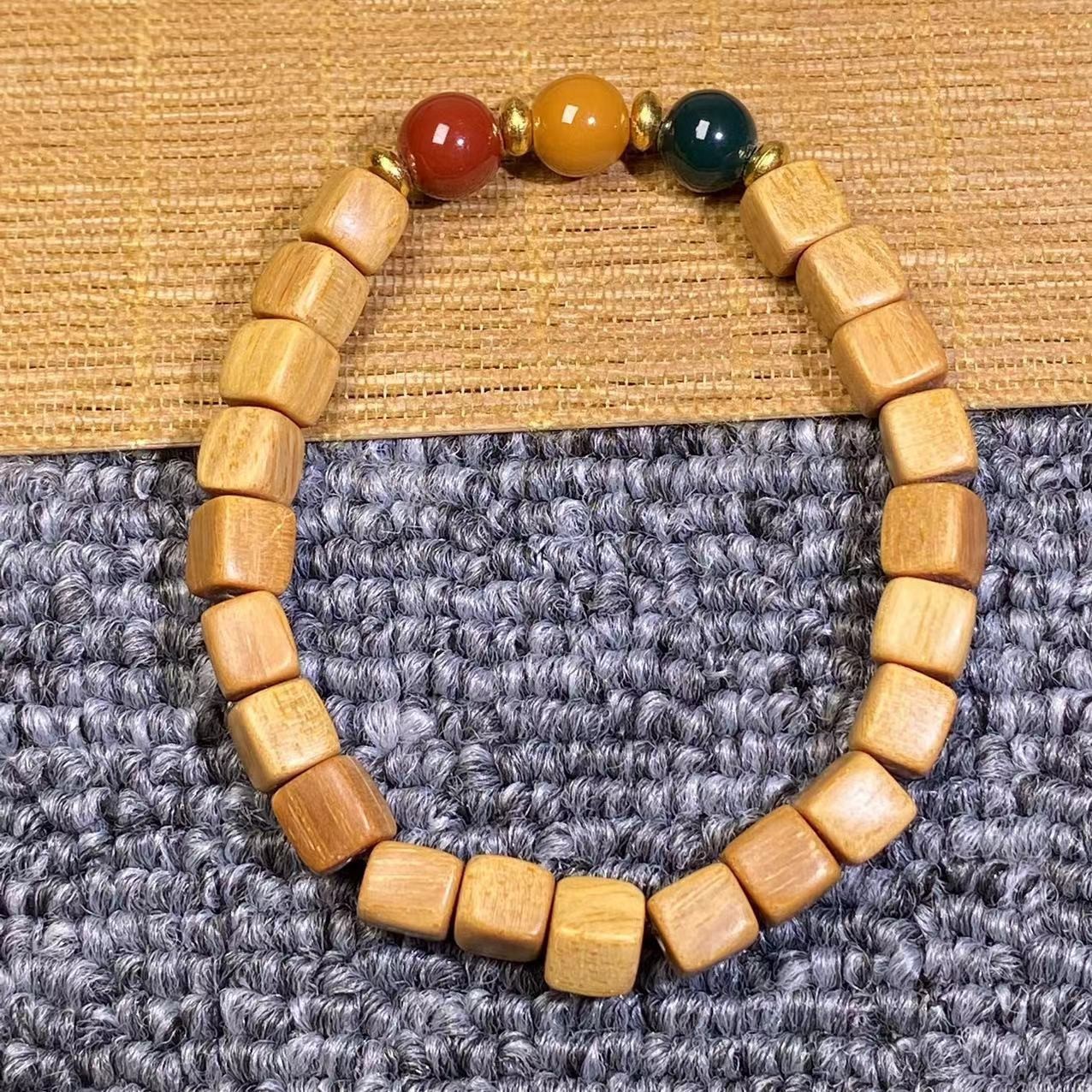 Green sandalwood bamboo Joint Rising Moonstone bracelet Running Ring style for men and women Sandalwood bracelet DIY pic 19